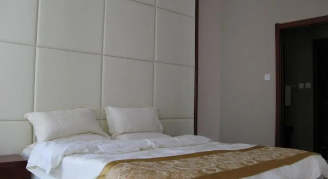 Fo Shan Hotel, Prenota Hotel Hotel a Xinzhou con colazione, Colazione