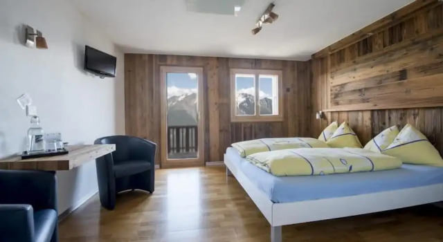 Двухместный номер Superior с балконом и с видом на горы Hotel Slalom