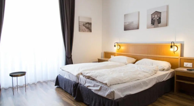 Moevenpick Touring, Varaa Hotelli Hotellit Chiasso aamiaisella, Aamiainen