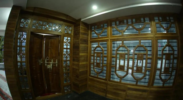 Апартаменты 4 Bed Flat - Sleeps 8 - Pets - Smoking - Parking