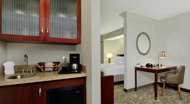 Двухместный люкс SpringHill Suites by Marriott Chesapeake Greenbrier