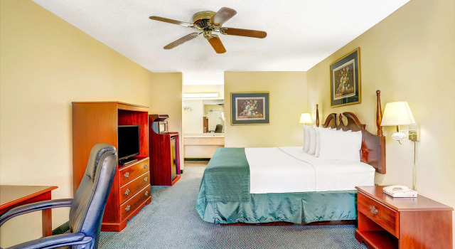 All-Movie Hotel, Rezerwuj Hotel Peachtree City Georgia