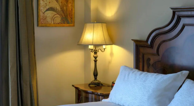 Двухместный номер Deluxe Hotel Brossard, an Ascend Collection Hotel
