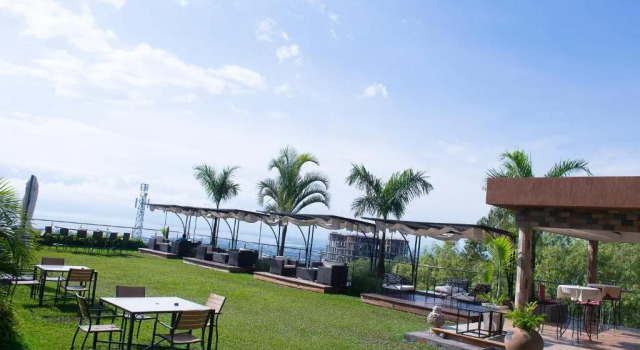 Апартаменты Kiriri Garden Hotel