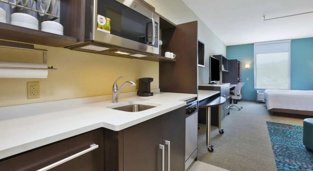 Студия Home2 Suites By Hilton Holland