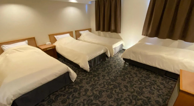 Nansei Kanko Hotel, Забронировать Отель Отели Наха с завтраком, рядом с Железнодорожная станция Кентё-маэ, Завтраки