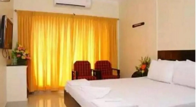 Номер Economy Hotel Bharani