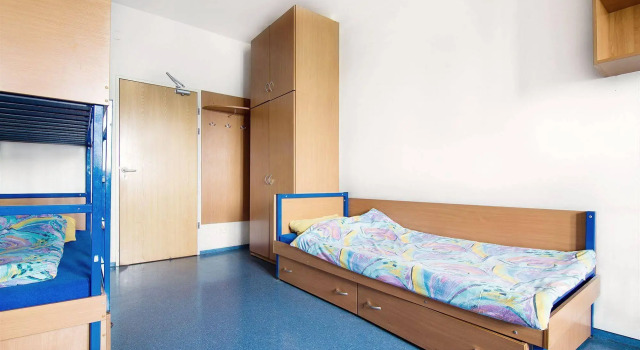 Dizzy Daisy Hostel Riviera, Забронировать Хостел Средместье 