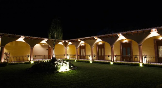 Quinta Sauz, Varaa Hotelli Tacámbaro de Codallos Michoacan