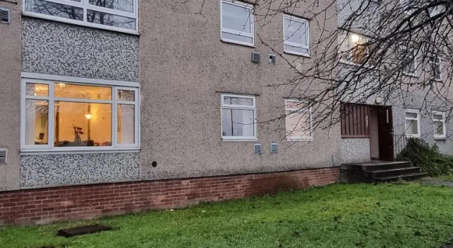 PREMIER - Whifflet Apartment