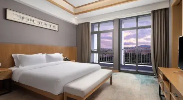 Люкс Deluxe Wanda Yue Hotel Kunnming