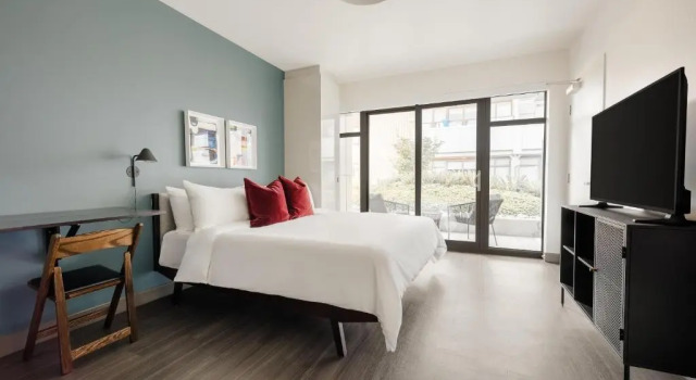 Номер Standard Revival English Bay, Vancouver