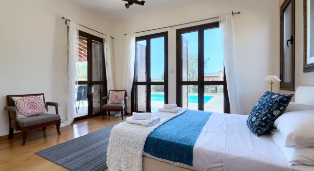 3 bedroom villa Dionysos 373 with private pool and pretty garden, Peaceful location within Aphrodite Hills Resort