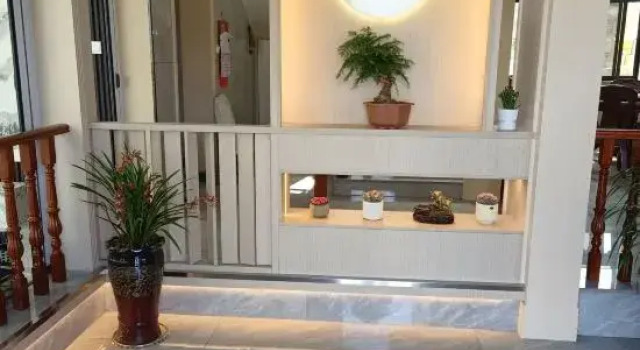 Runi Suoyuan Homestay, Rezerwuj Hotel Hotele w Hangzhou z basenem, Basen