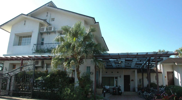 The House of Water, Book Bed and Breakfast Hotels in Yilan County with a Pool, Swimming Pool