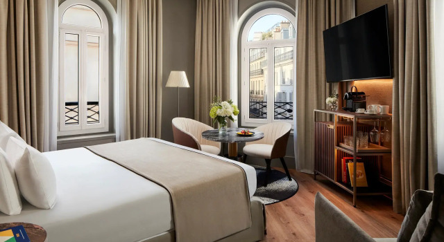 Семейный полулюкс NH Collection Paris Ponthieu Champs-Élysées