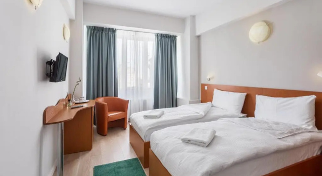 Standard Twin room Elizeu Hotel