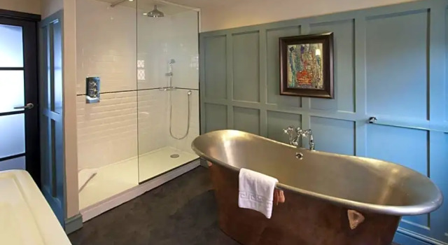Номер Superior The White Swan Hotel