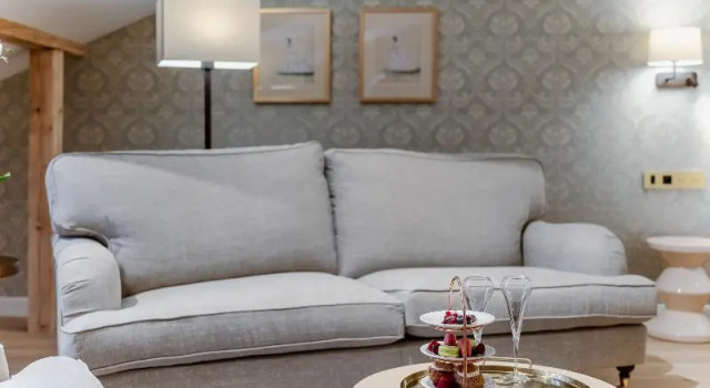 Номер Luxury Hotel Unicus Palace Old Town - Destigo Hotels
