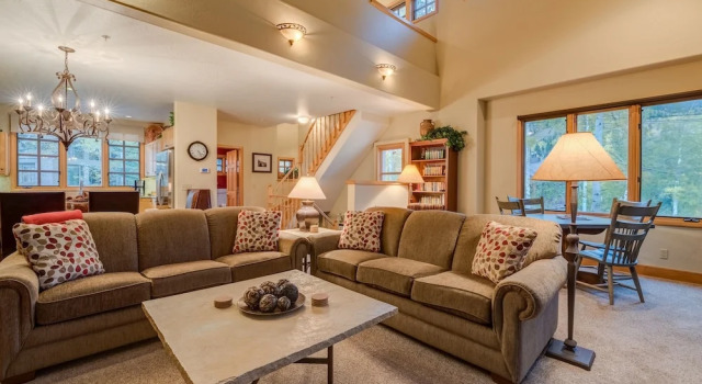 Aspen Ridge 3 3 Bedroom Townhouse by Alpine Lodging Telluride, Book Feriehus Hoteller i Telluride Ski med parkering, Parkering