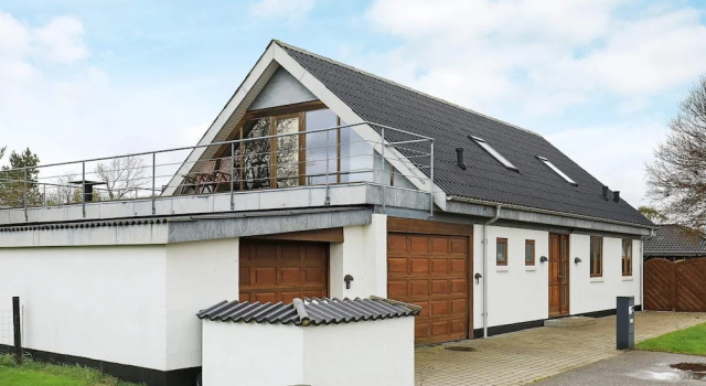 Enticing Holiday Home in Jutland near Beach, Rezervovat Hotel Ålbæk 