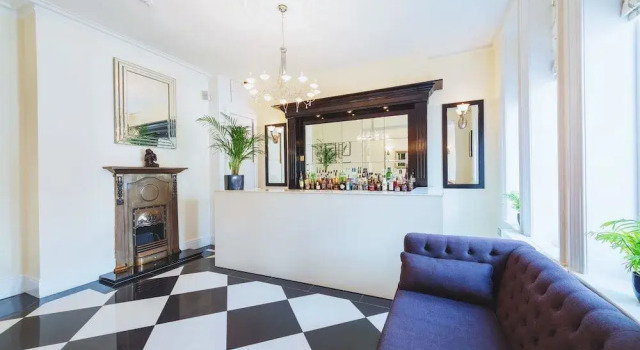 Stattons Hotel & Restaurant