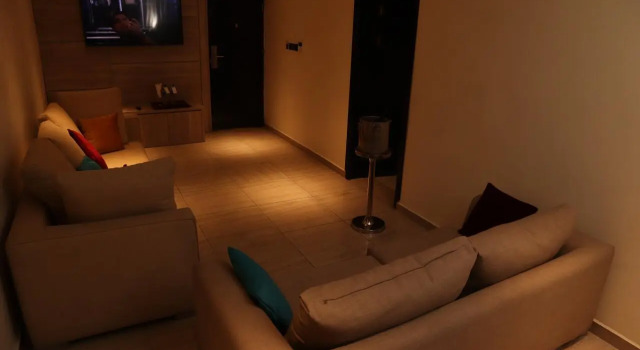 Monty Suites Calabar, Забронировать Отель Калабар Нигерия