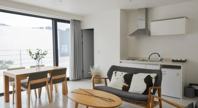 Lareem Boutique Hotel