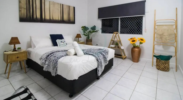 Апартаменты ZEN GARDEN - 2 BR Cozy Modern Design Apt