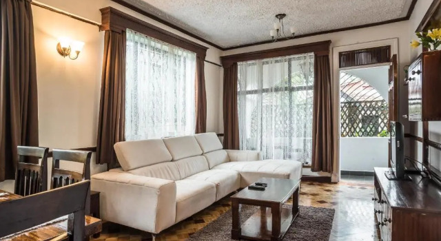 Апартаменты c 1 комнатой с балконом и с красивым видом из окна The Grand Gables