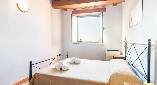 Panoramic Countryside Home, Rezerwuj Hotel Apecchio Marche