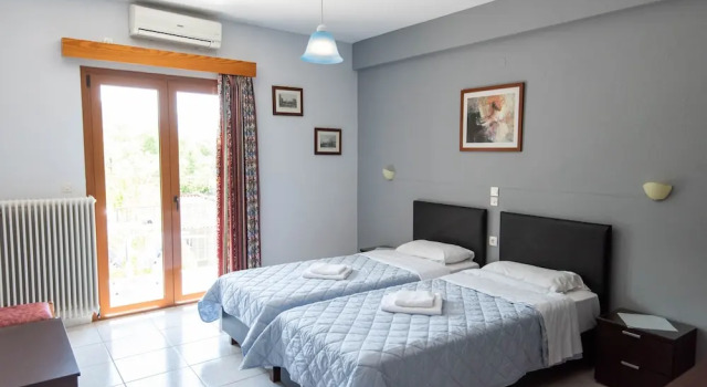Standardowy jednoosobowy pokój i balkonem Pension Sakis