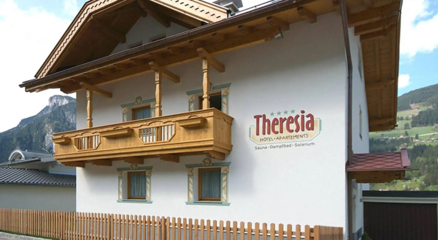 Hotel Theresia, Rezerwuj Hotel Hotele w Tyrol ze śniadaniem, Śniadanie