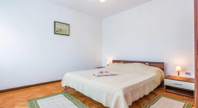 Beautiful Home in Crikvenica With Wifi and 3 Bedrooms, Забронировать Отель Драмаль Приморско-Горанская жупания