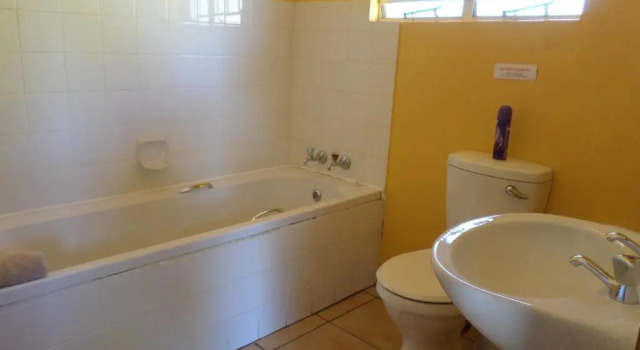 Шале c 1 комнатой Thulamela Guest House Mahalapye