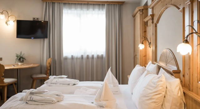 Номер Superior с балконом Hotel Alpenjuwel