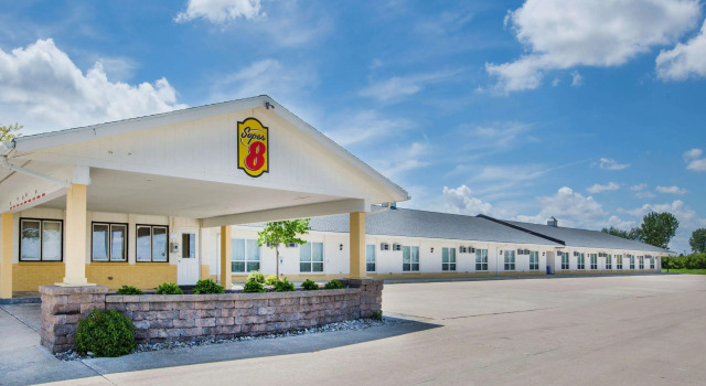 Super 8 by Wyndham Williams, Rezerwuj Hotel Williams Iowa