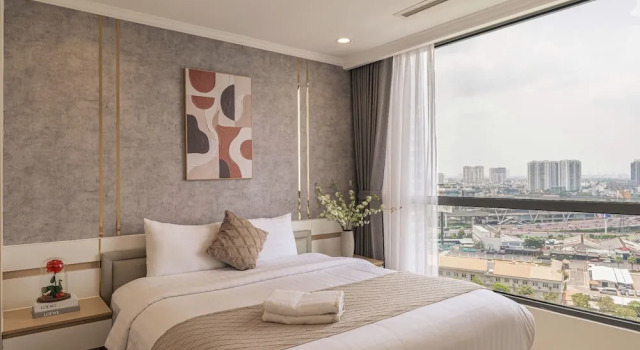 Апартаменты Premier Vinhomes Royal Apartment