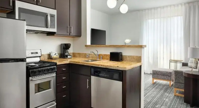 Четырёхместный люкс TownePlace Suites San Jose Santa Clara