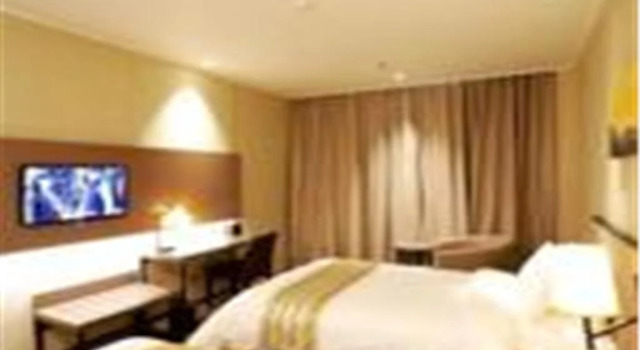 Home Inn Jinan South Gongye Road East Coach Station, Buchen Sie Hotel Li Cheng Jinan