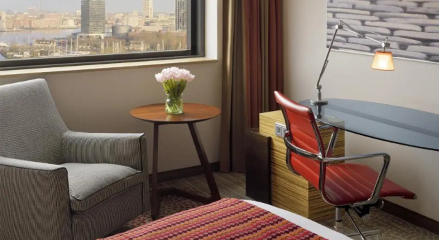 Двухместный номер Executive Mövenpick Hotel Amsterdam City Centre