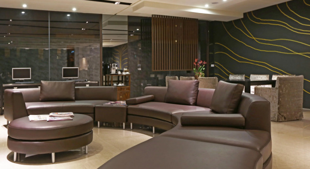 KUN Hotel Feng Chai