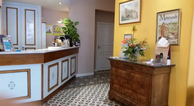 Logis Hôtel Restaurant La Tête Noire