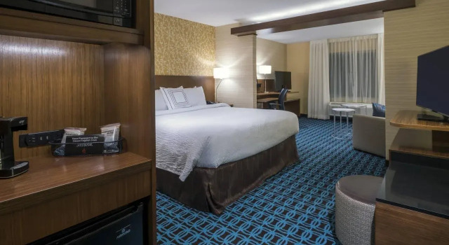 Fairfield Inn & Suites Boston Marlborough/Apex Center