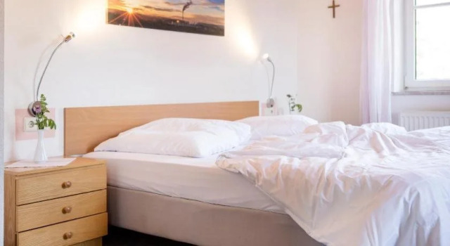 Gasthof Garni Knupfer, Prenota Hotel Ehingen Baden-Württemberg