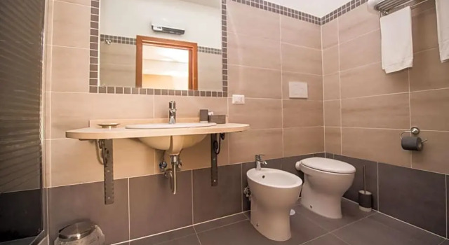 Maison 3g, Prenota Hotel Hotel a Lazio con parcheggio, Parcheggio