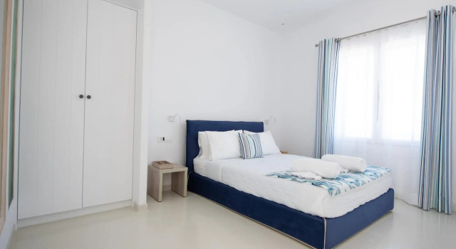 Luxury 1 Bedroom Apartment 3A