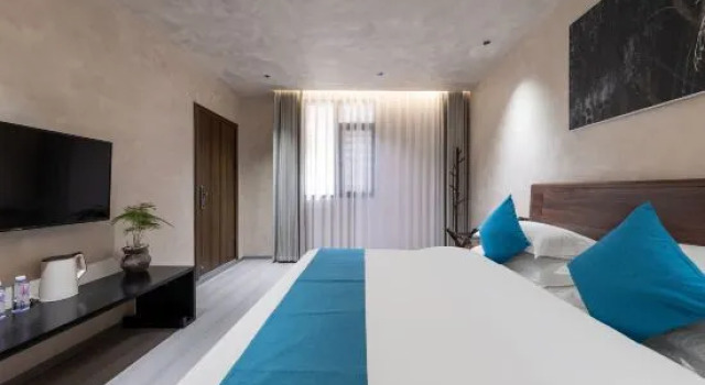 Люкс Phoenix Suiji Xiaoyuan Homestay