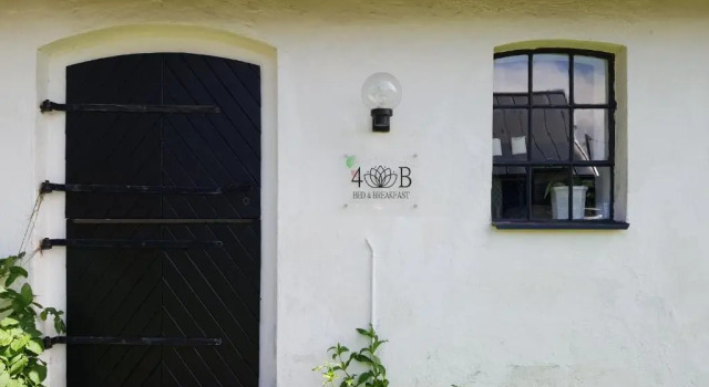 4B Österlen Bed & Breakfast, Book Bed and Breakfast Tomelilla 
