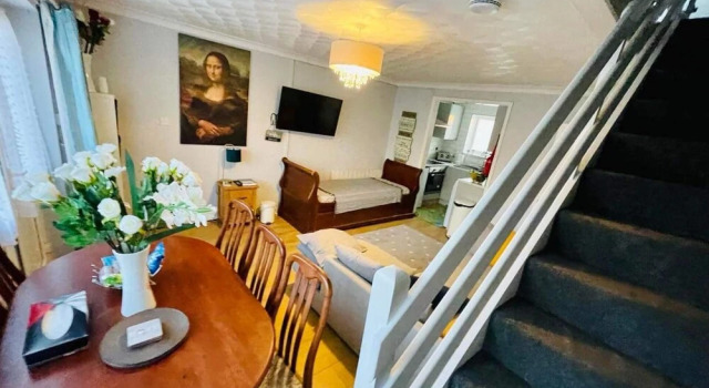 Villa - Sleeps 6 - Pets Ok - Pool - Parking, Reservar Vila Lowestoft The Broads